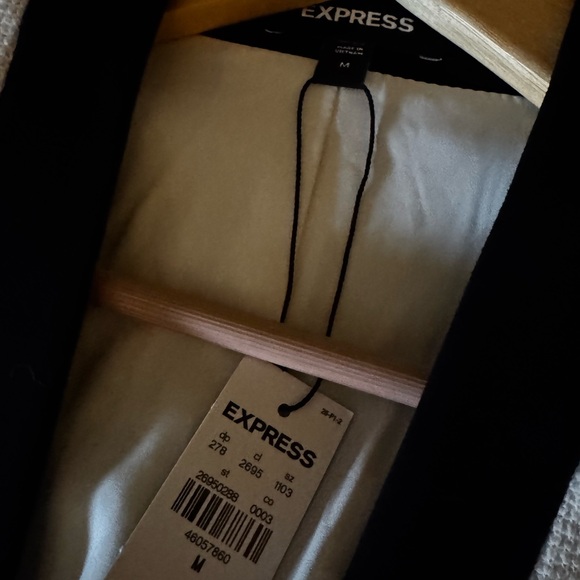 Elegant White and Black Women's Blazer - Picture 3 of 3